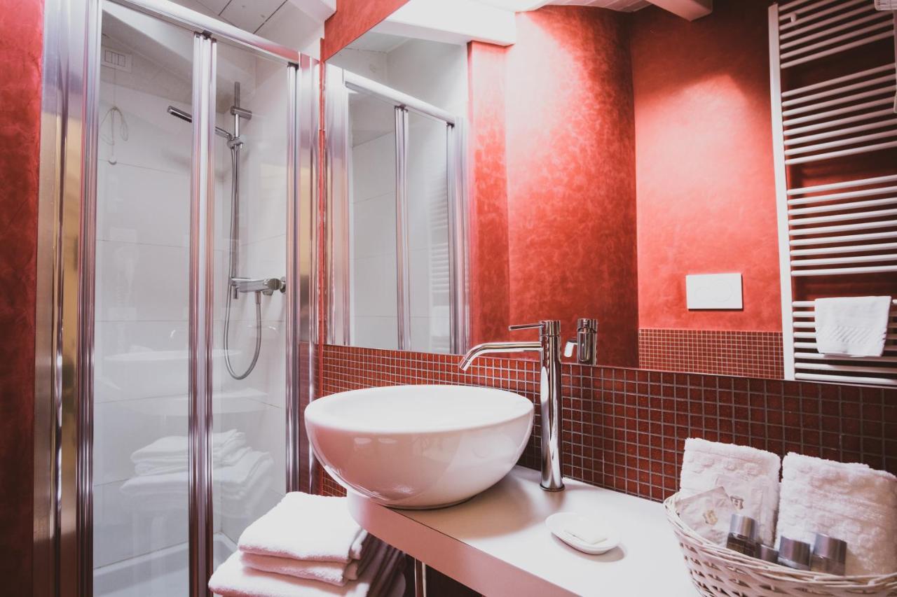 Casa Fola - City Centre Rooms Verona Exteriör bild