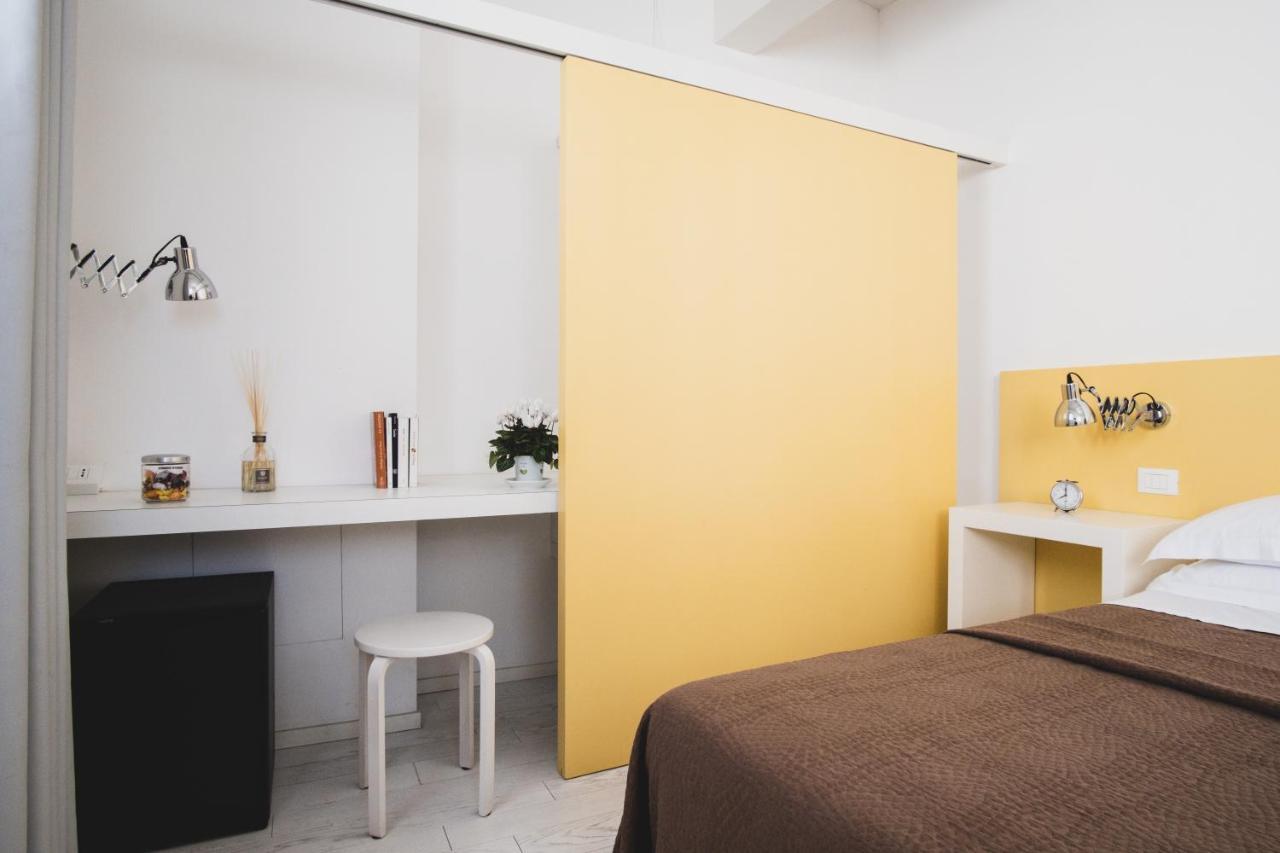 Casa Fola - City Centre Rooms Verona Exteriör bild