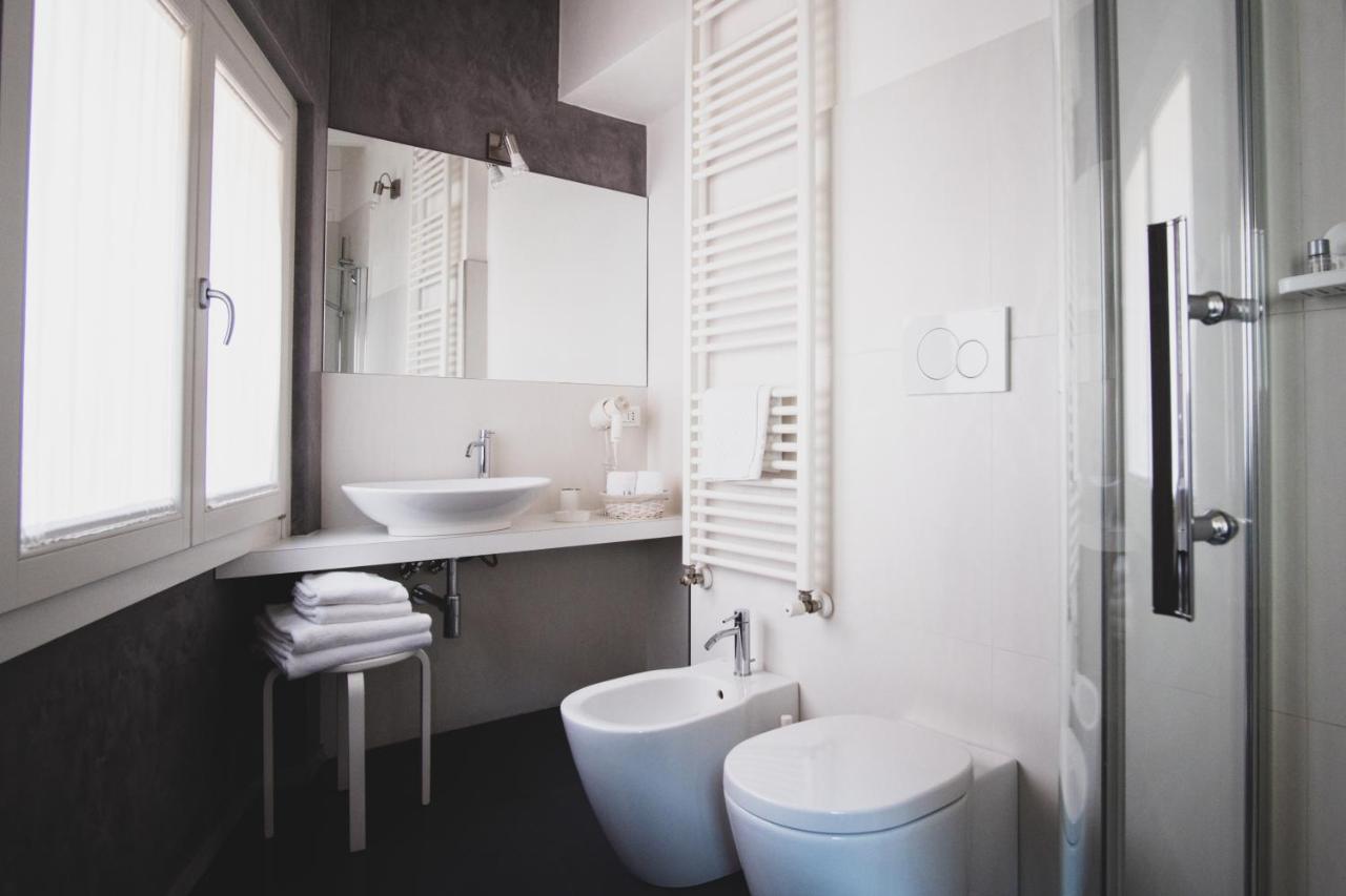 Casa Fola - City Centre Rooms Verona Exteriör bild