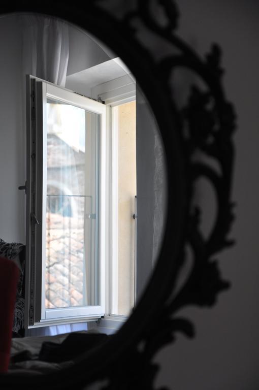 Casa Fola - City Centre Rooms Verona Exteriör bild